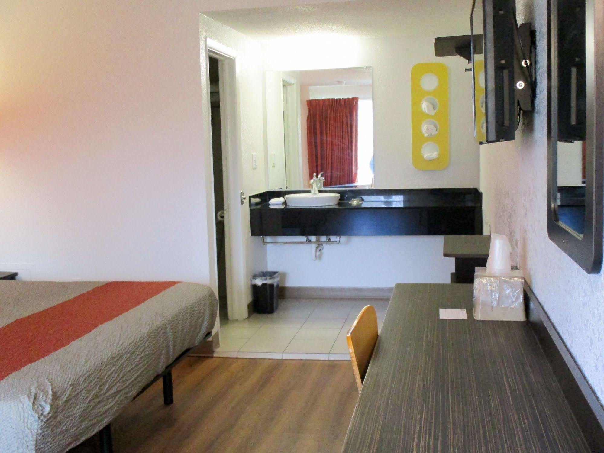 Motel 6-Schenectady, Ny Ngoại thất bức ảnh